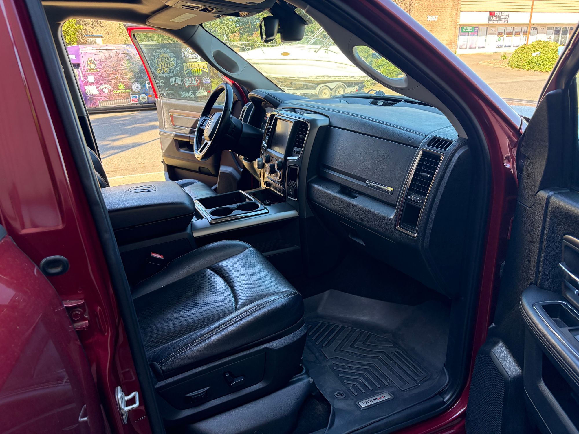 2015 RAM Ram 1500 Pickup Sport - Photo 11