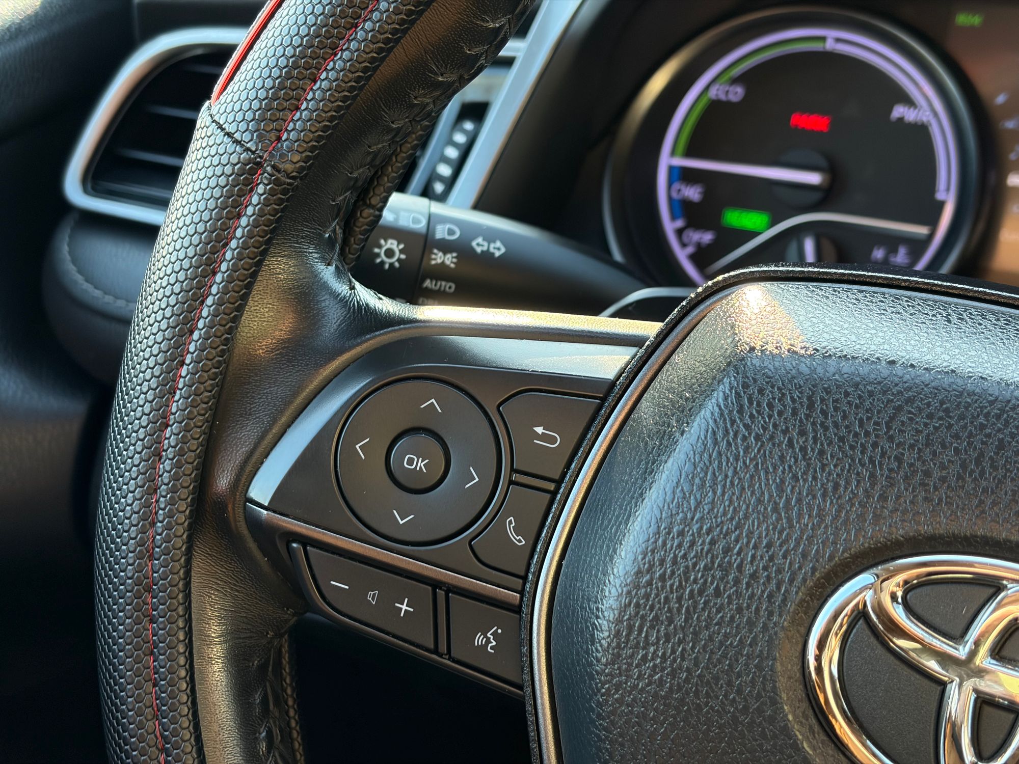2021 Toyota Camry XSE - Photo 25