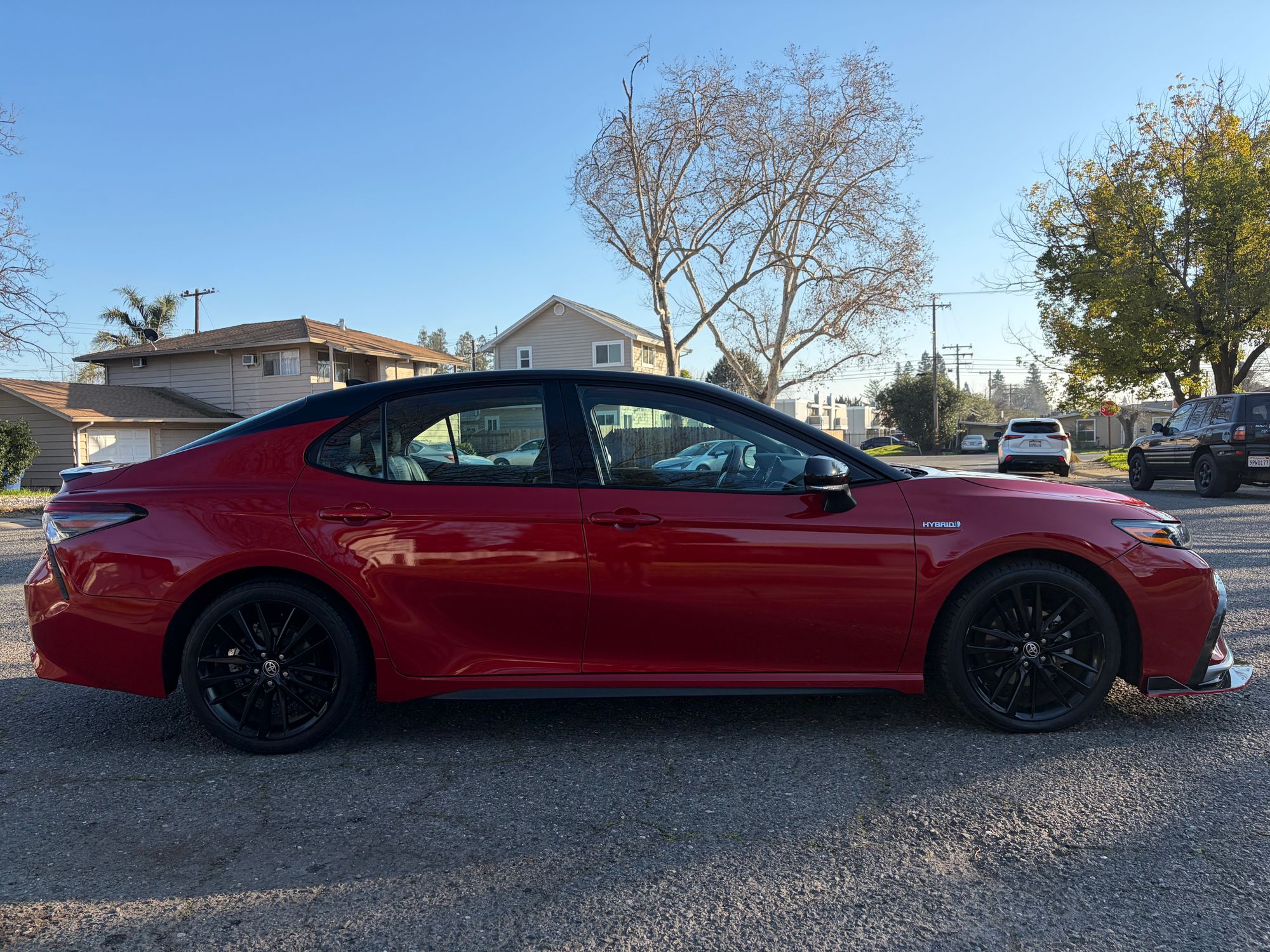 2021 Toyota Camry XSE - Photo 7