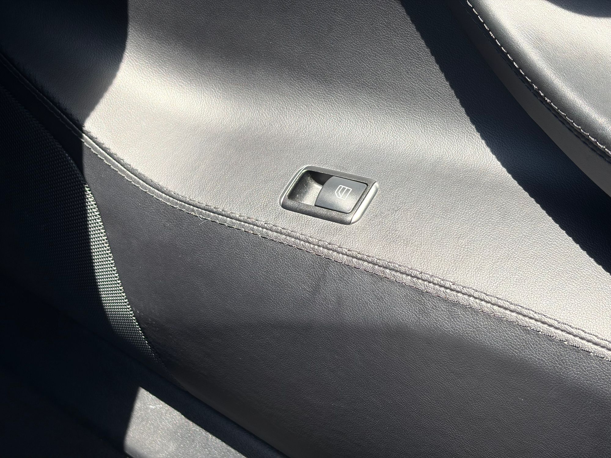 2012 TESLA Model S 85 photo 25
