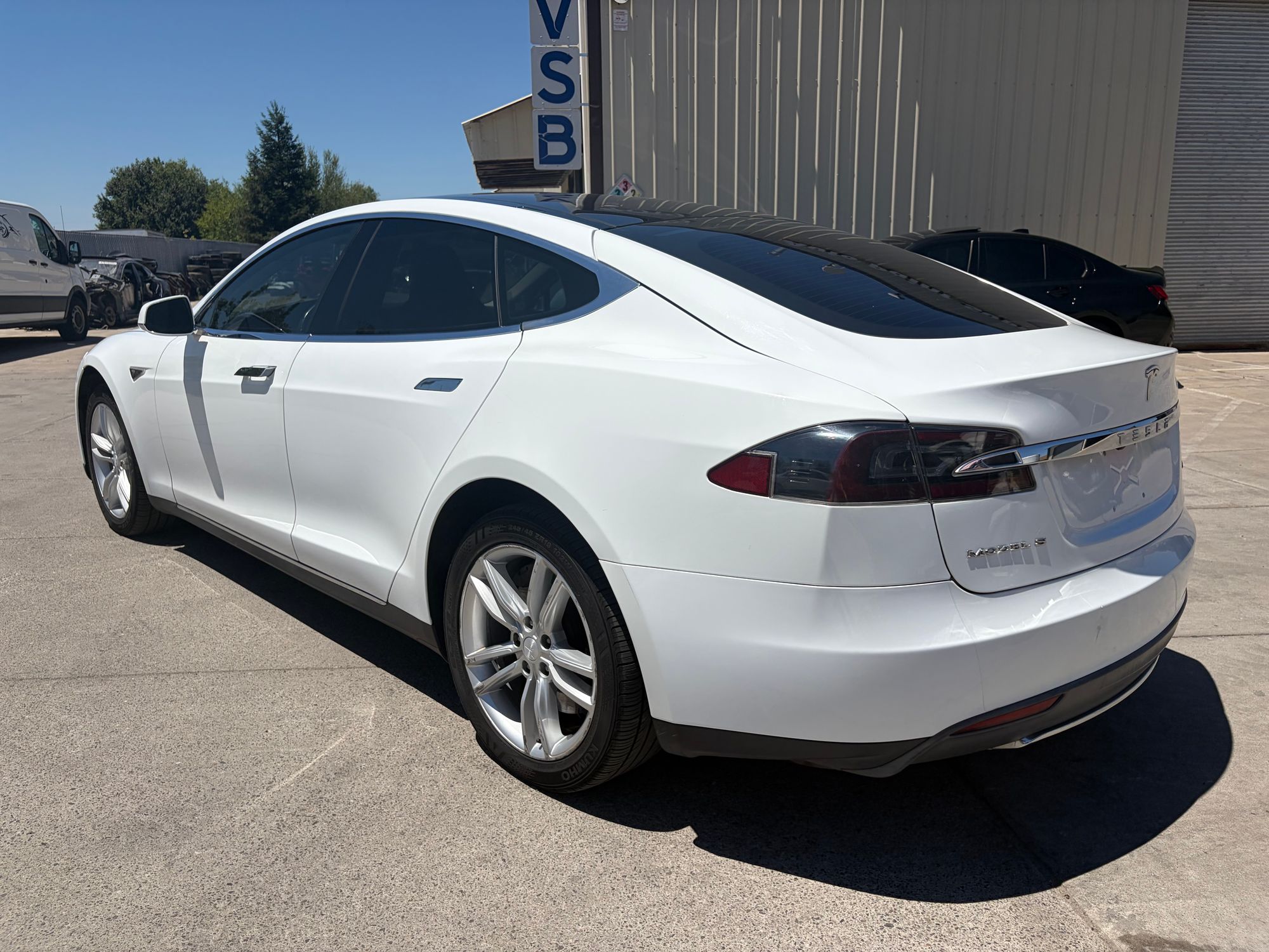 2012 TESLA Model S 85 photo 4