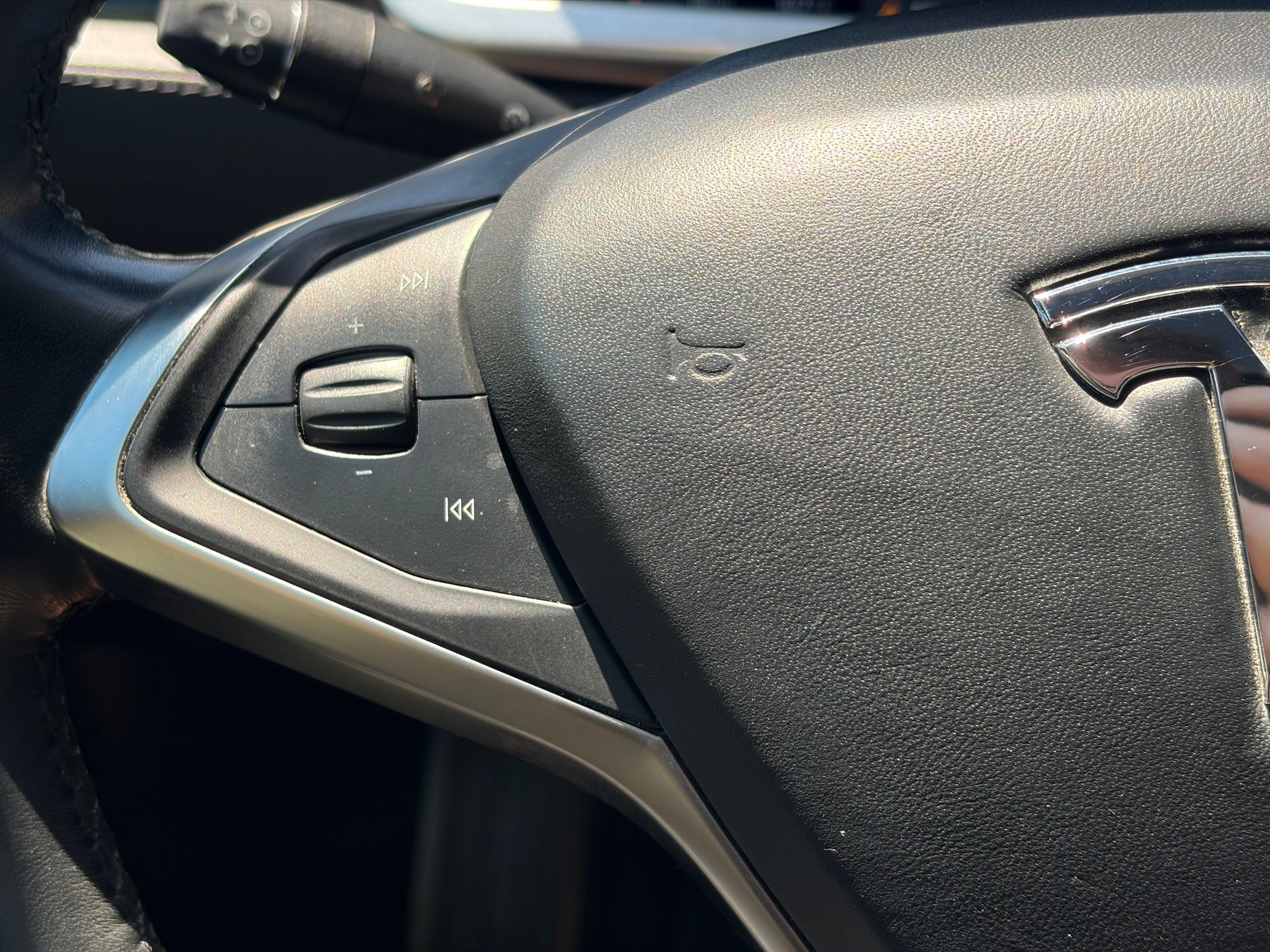 2012 TESLA Model S 85 photo 22
