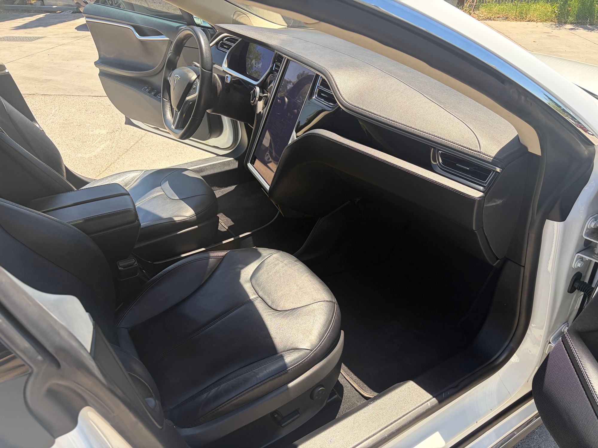 2012 TESLA Model S 85 photo 12