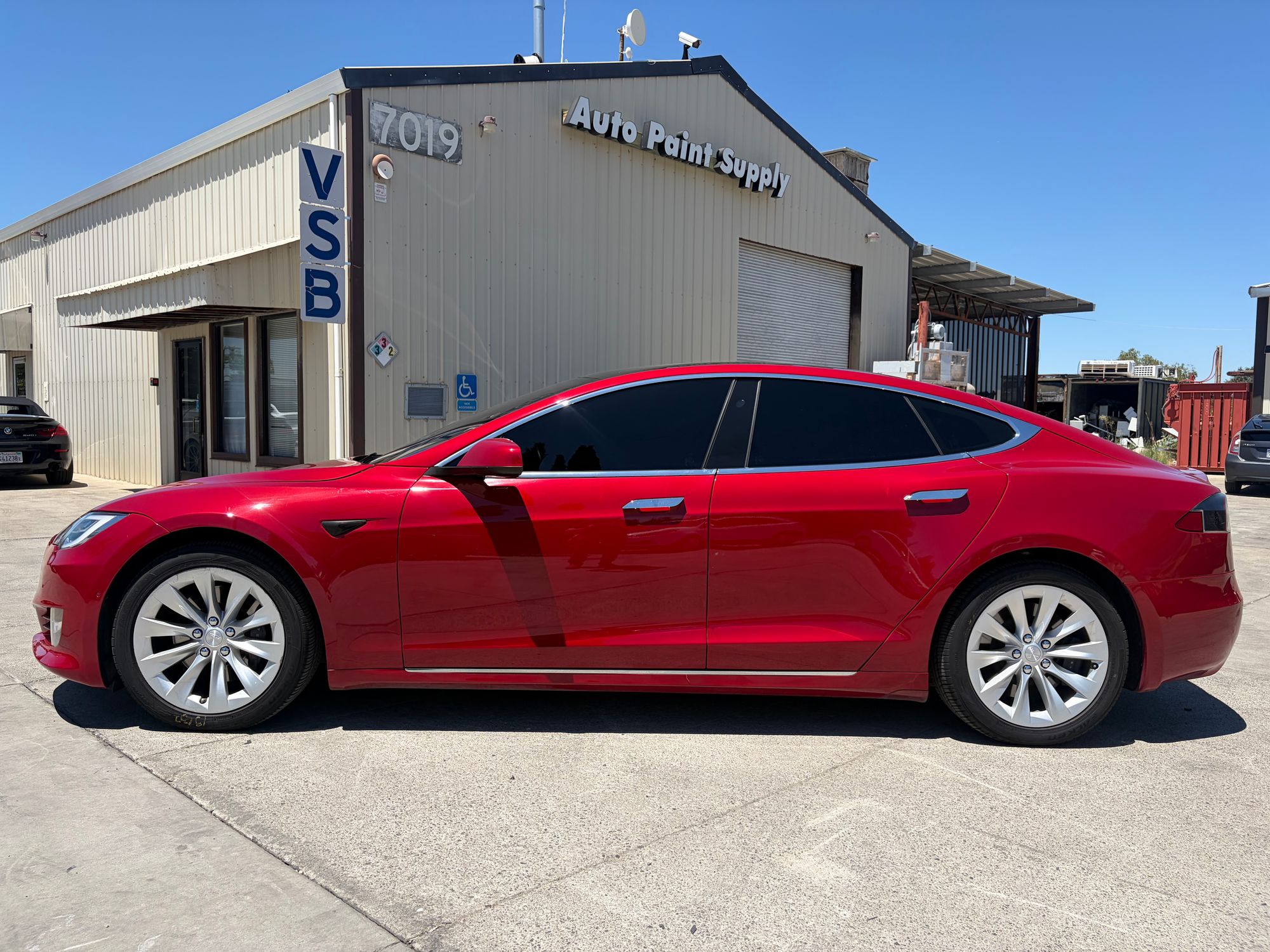 2018 TESLA Model S 75D photo 3