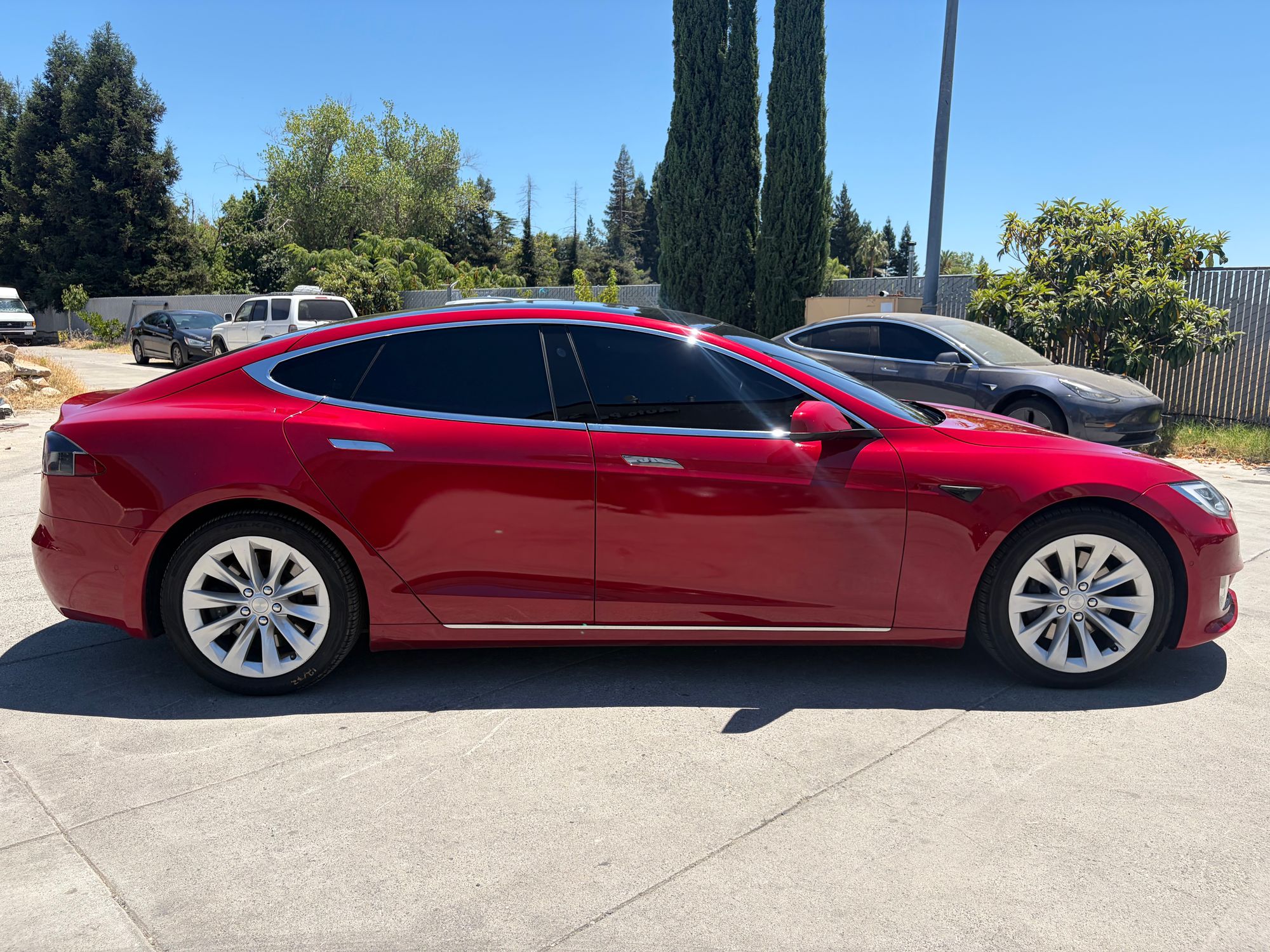 2018 TESLA Model S 75D photo 7