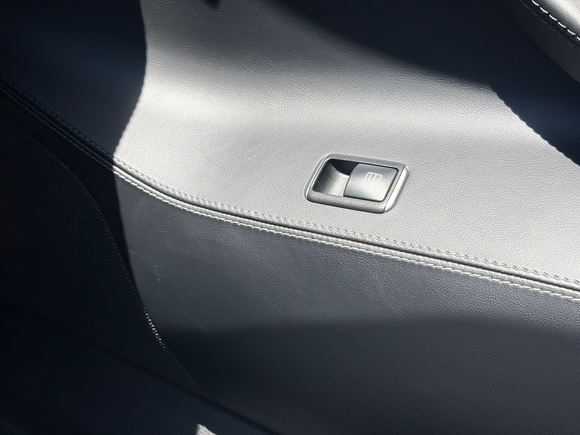 2018 TESLA Model S 75D photo 29
