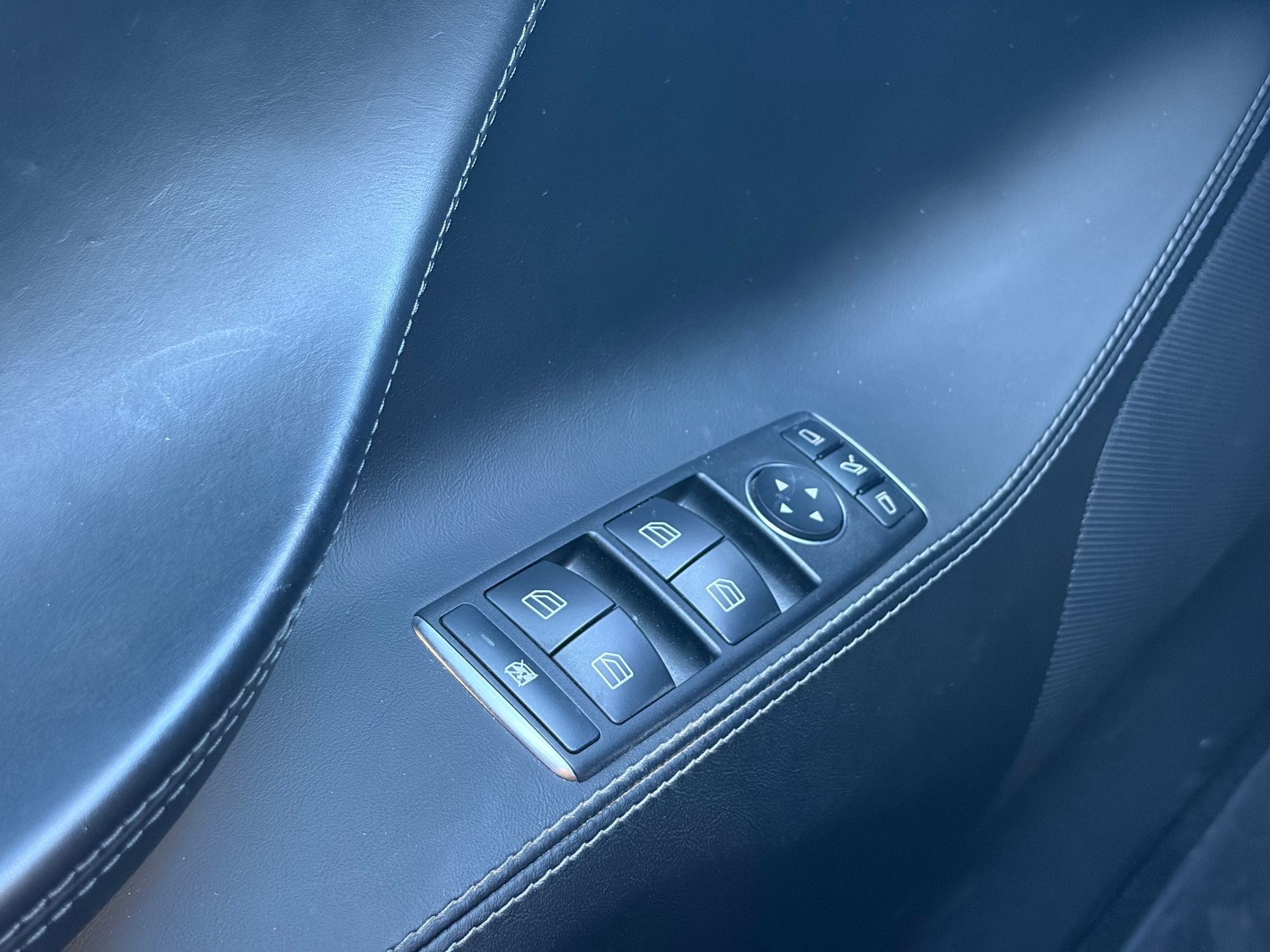 2017 TESLA Model S 100D photo 25