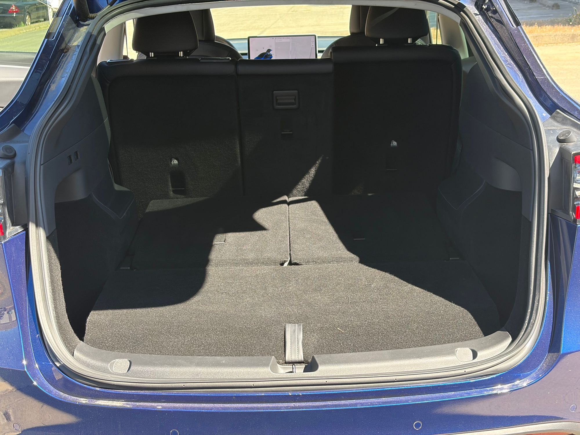 2021 TESLA Model Y Standard Range photo 28