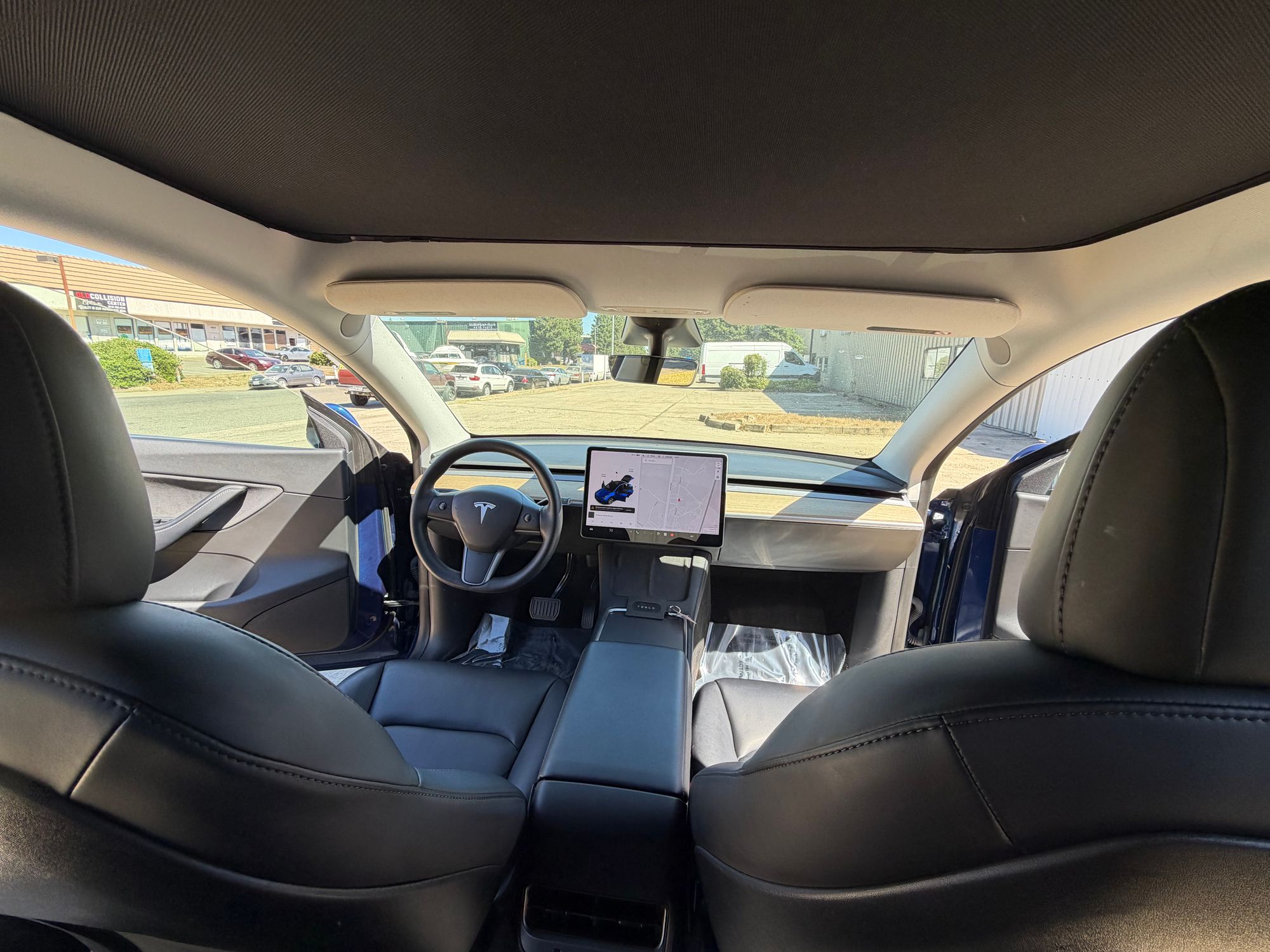 2021 TESLA Model Y Standard Range photo 17