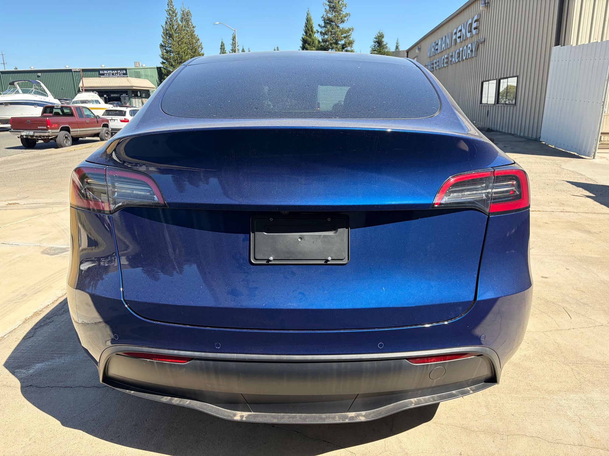 2021 TESLA Model Y Standard Range photo 6