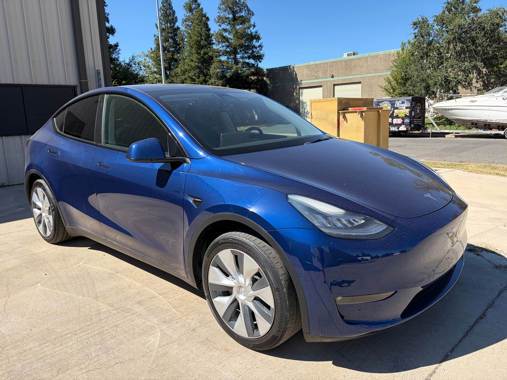 2021 TESLA Model Y Standard Range photo 9