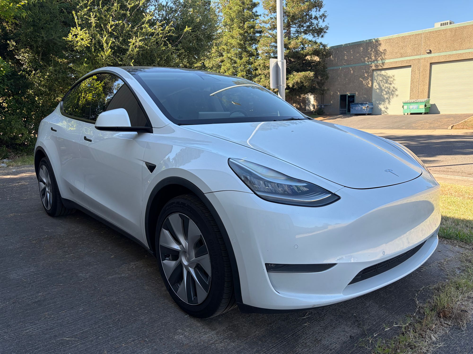 2022 TESLA Model Y Long Range Dual Motor photo 7