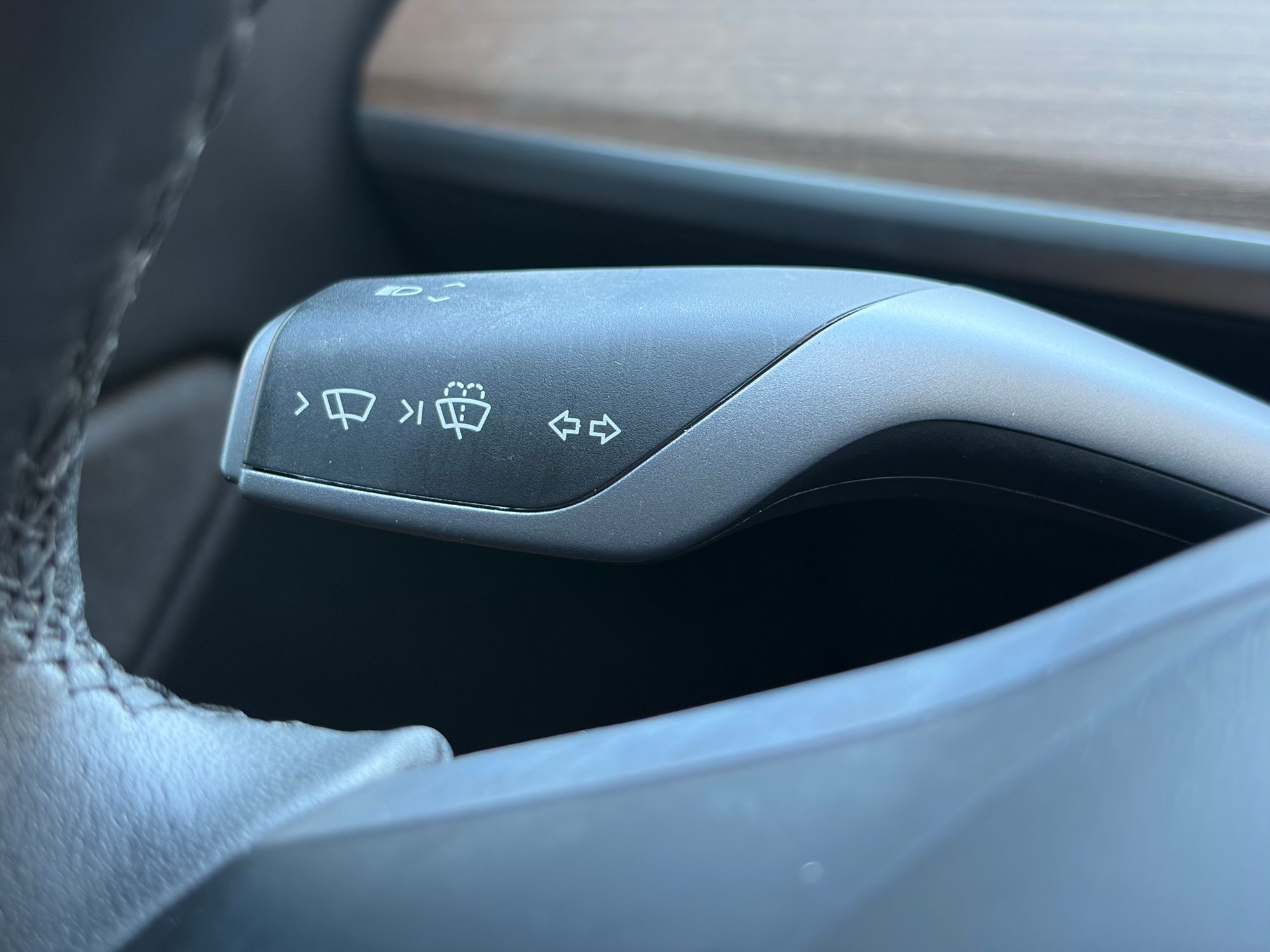 2022 TESLA Model Y Long Range Dual Motor photo 19