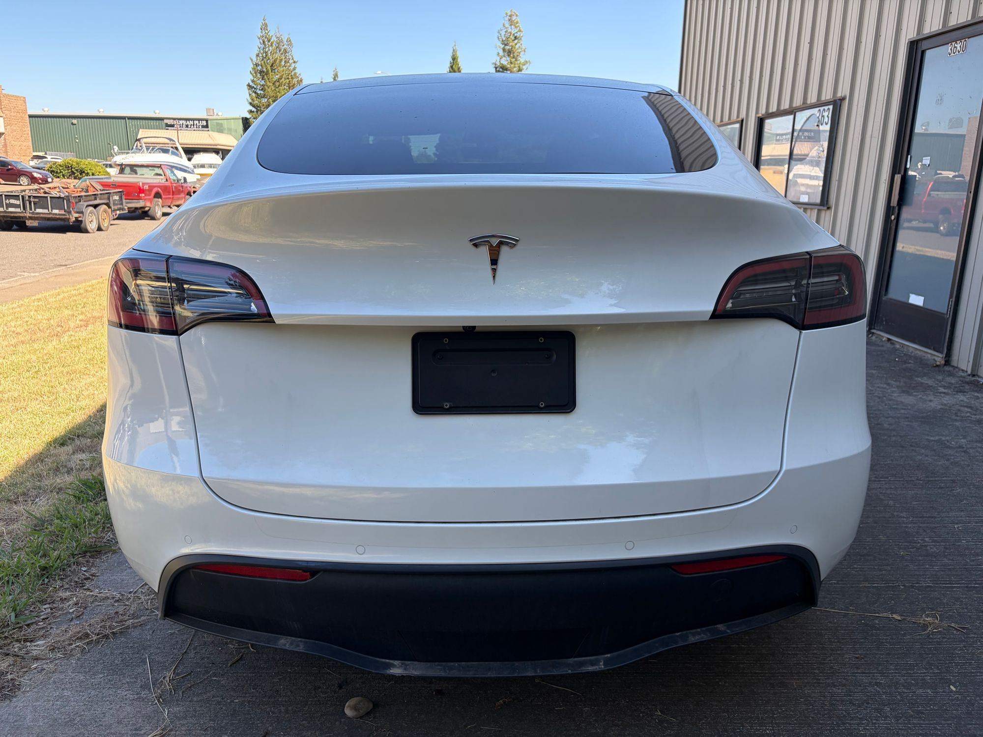 2022 TESLA Model Y Long Range Dual Motor photo 5