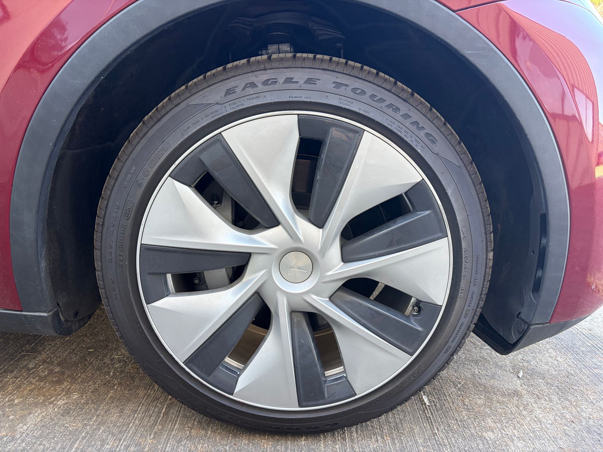 2024 TESLA Model Y Long Range Dual Motor photo 27