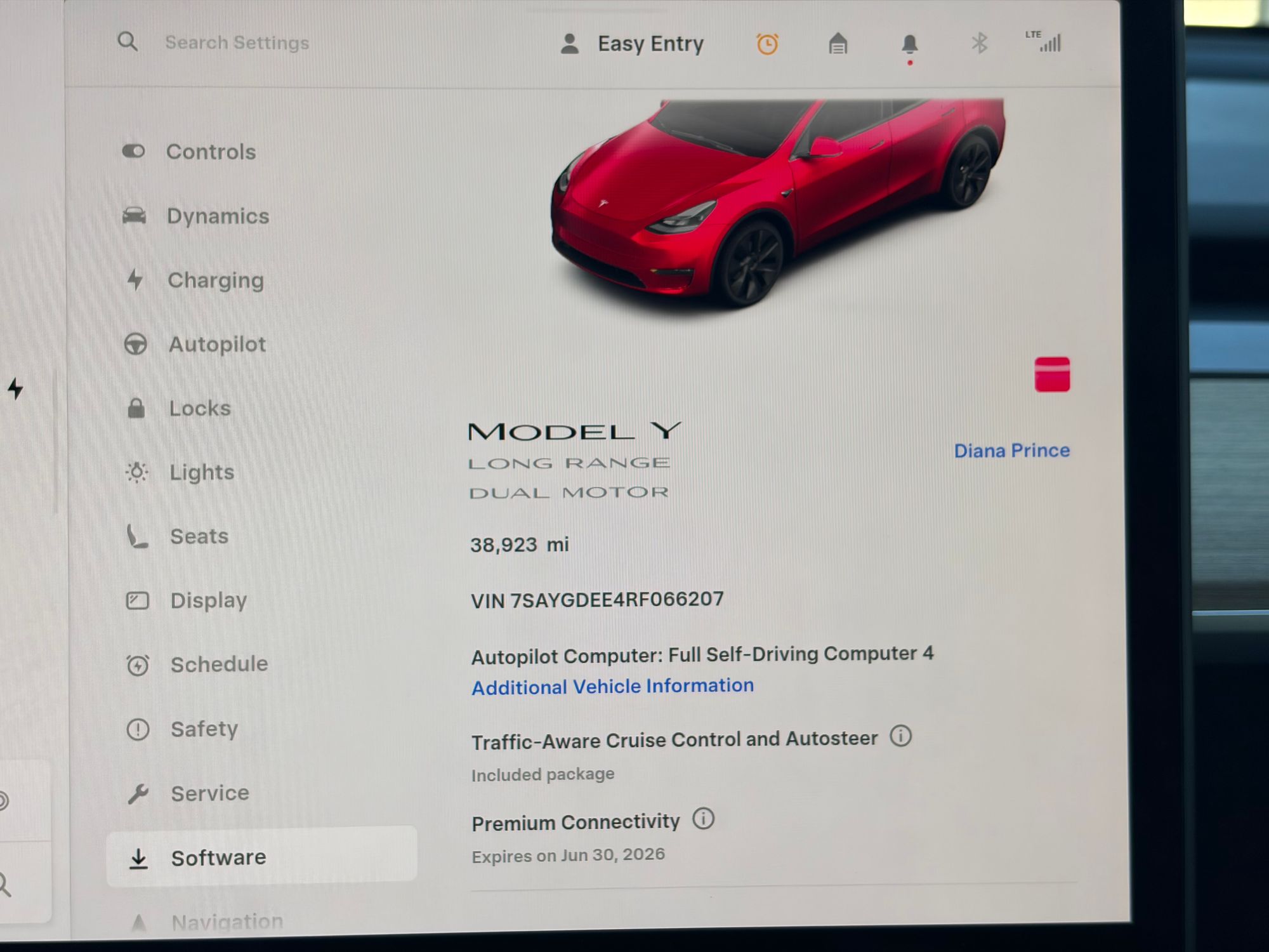 2024 TESLA Model Y Long Range Dual Motor photo 18
