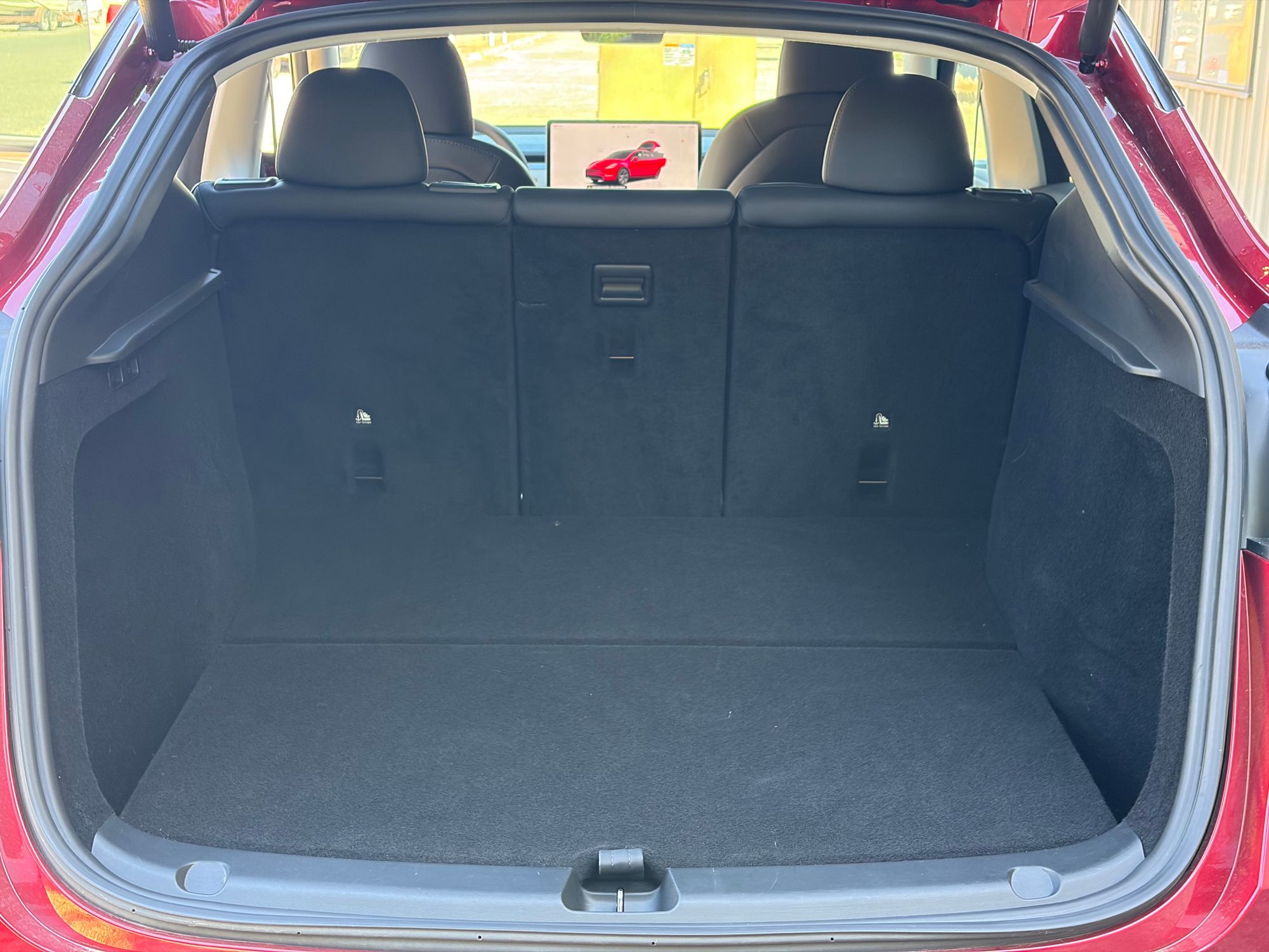 2024 TESLA Model Y Long Range Dual Motor photo 26