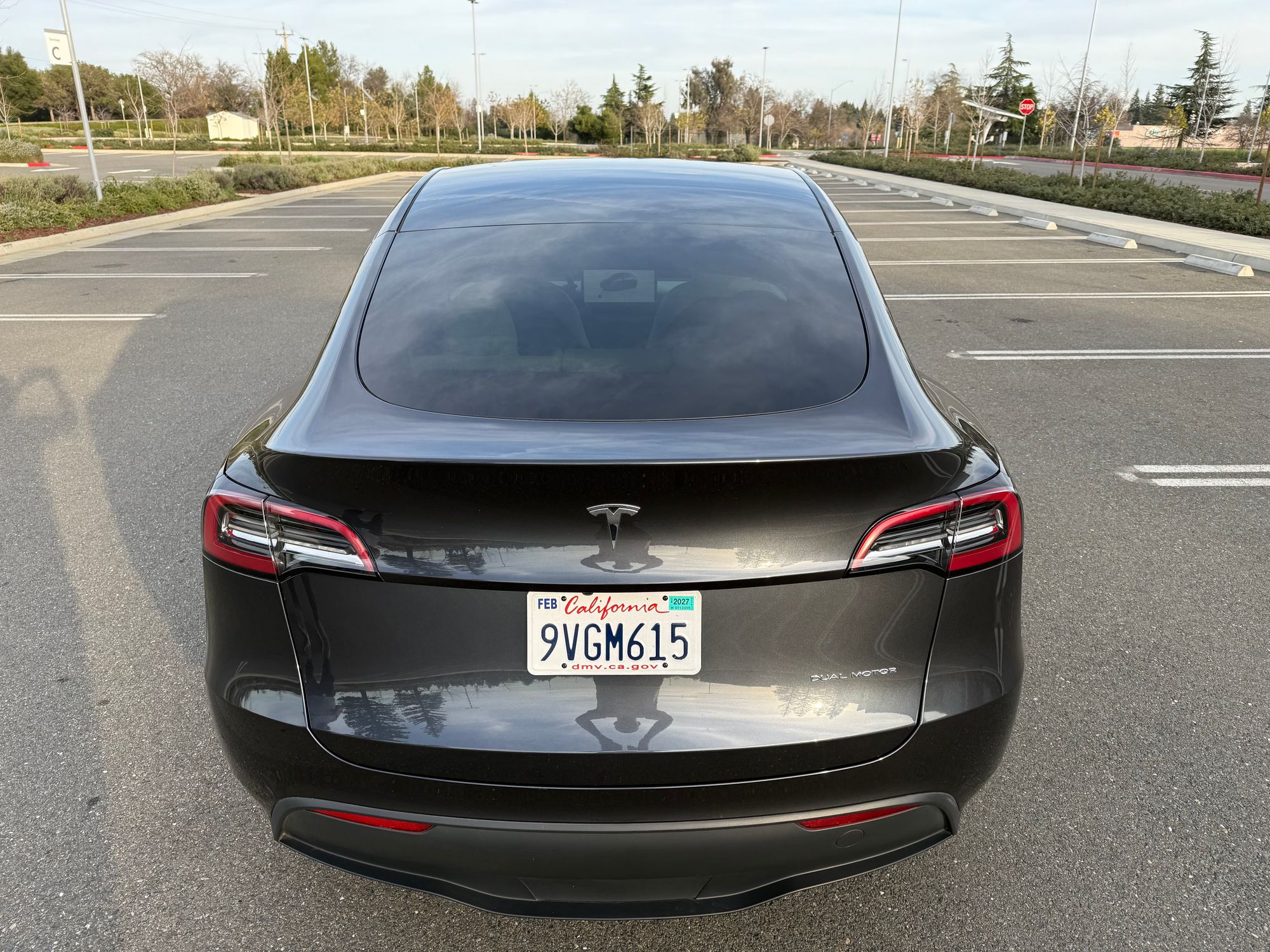 2024 Tesla Model Y Long Range - Photo 18