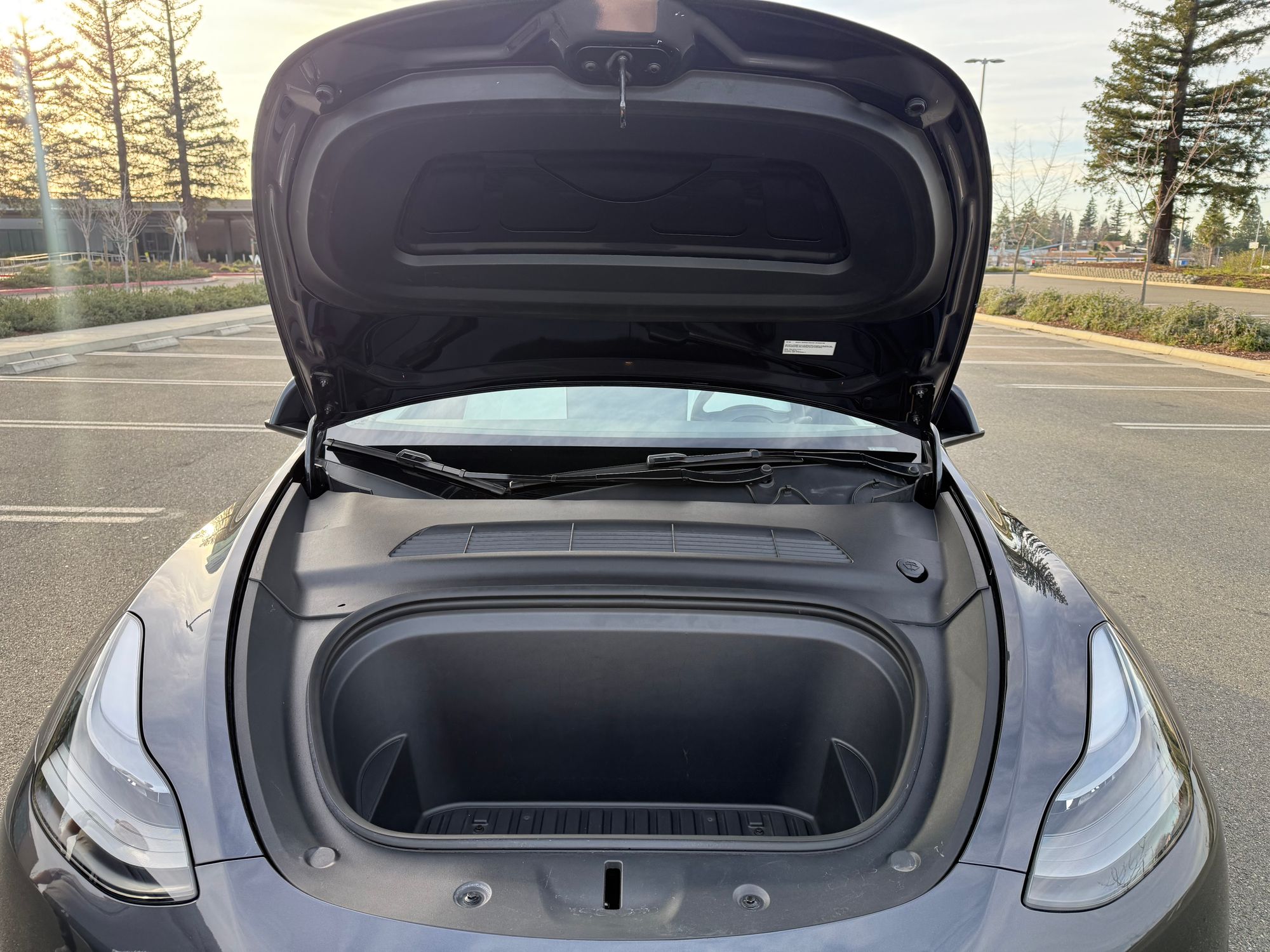 2024 Tesla Model Y Long Range - Photo 22