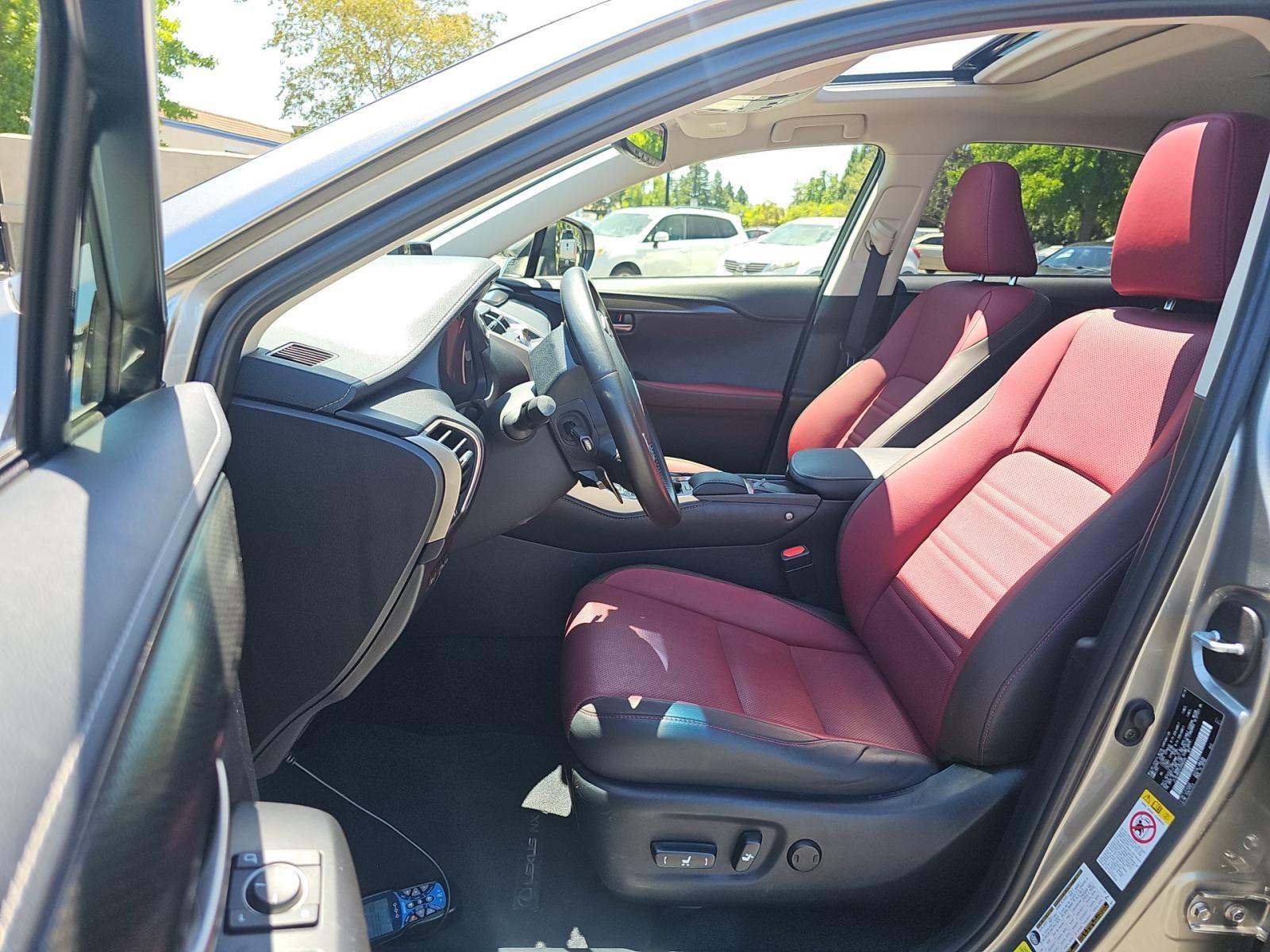 2018 LEXUS NX 300H Luxury photo 7