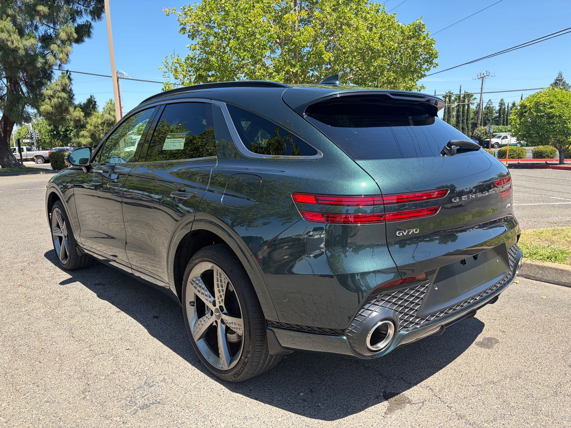 2022 GENESIS GV70 3.5T Sport Prestige photo 4