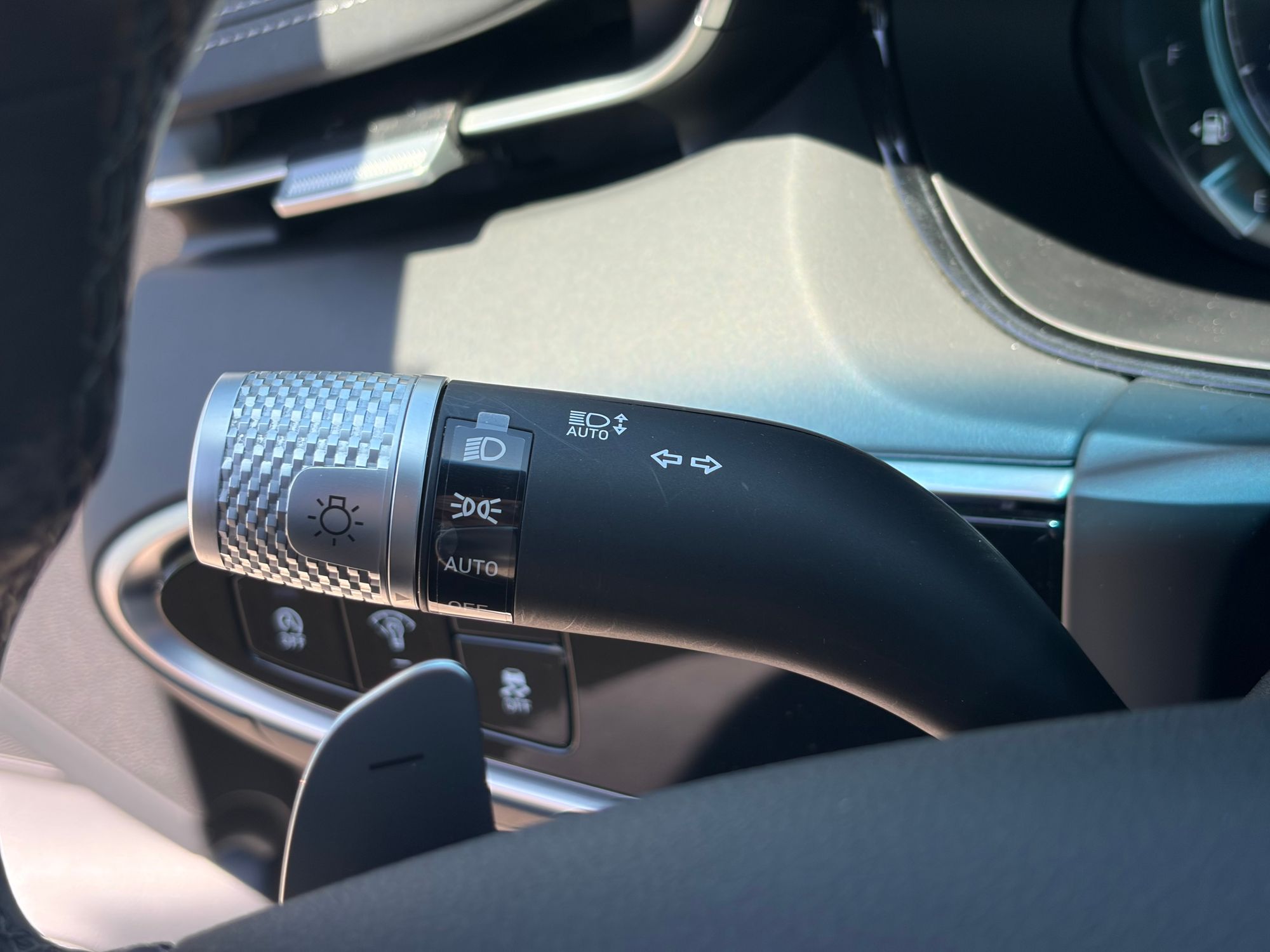 2022 GENESIS GV70 3.5T Sport Prestige photo 23