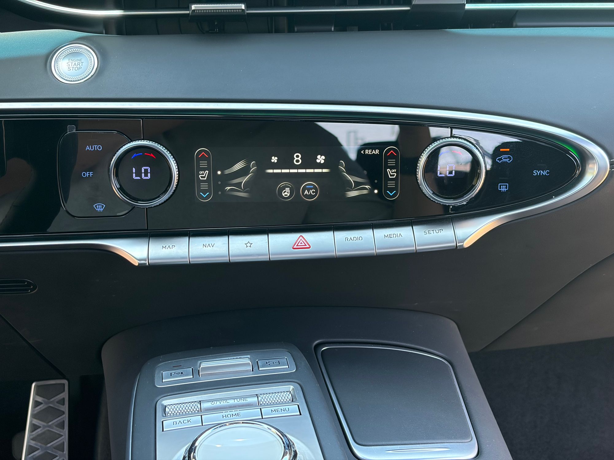 2022 GENESIS GV70 3.5T Sport Prestige photo 21