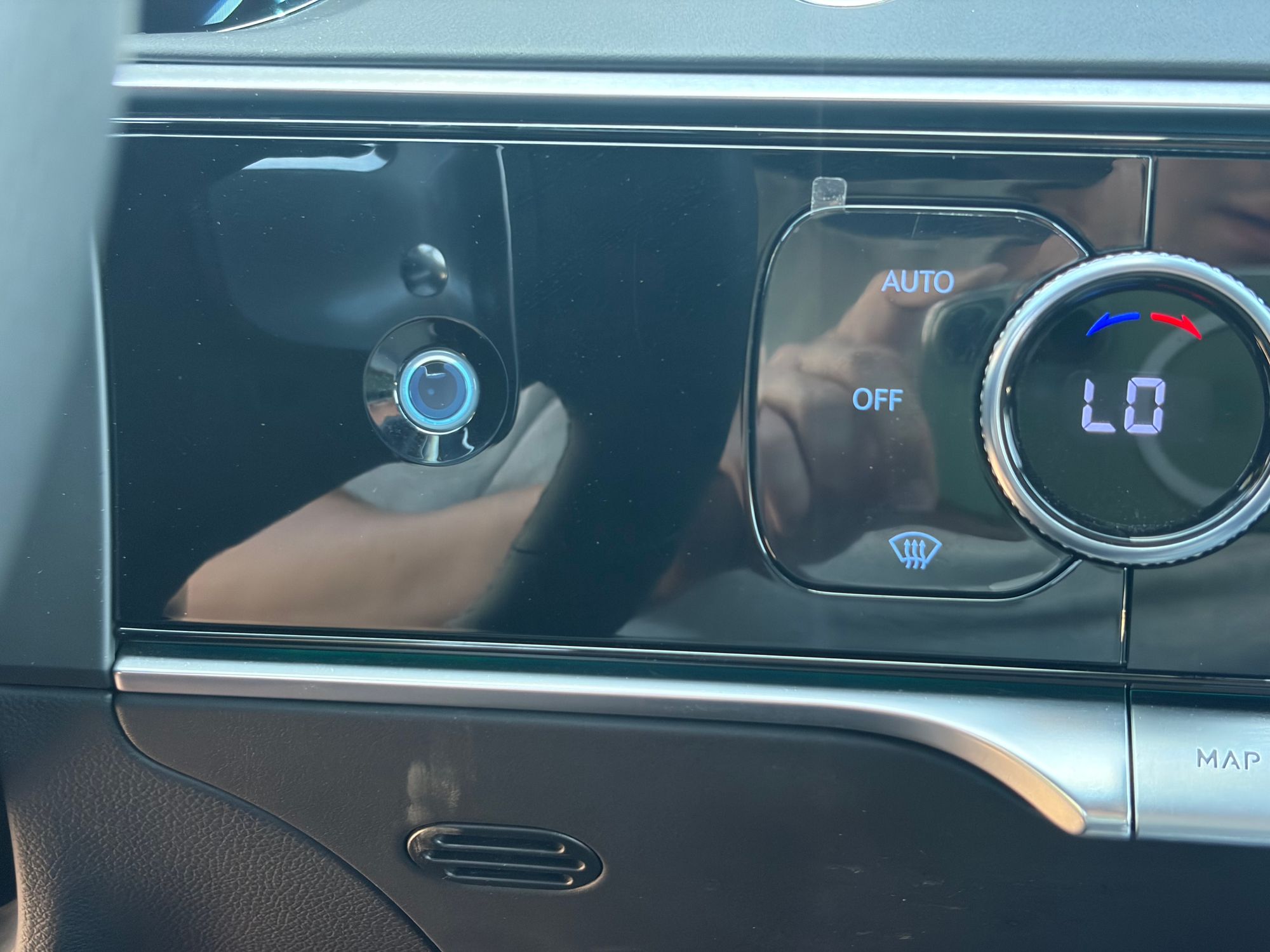 2022 GENESIS GV70 3.5T Sport Prestige photo 26