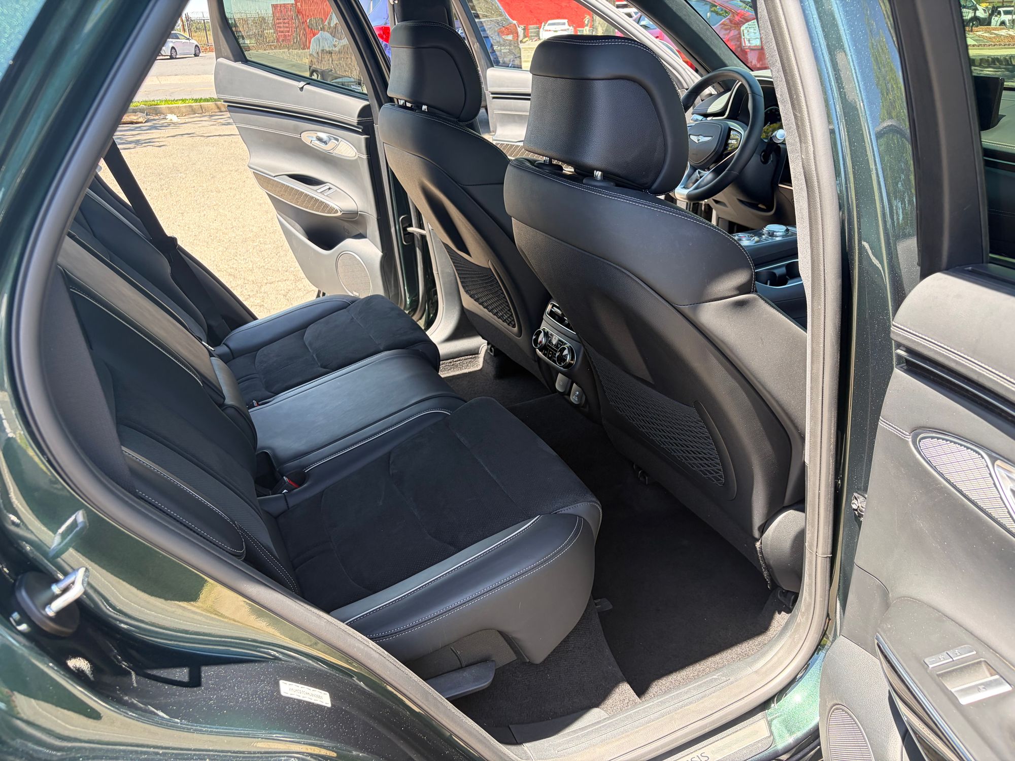 2022 GENESIS GV70 3.5T Sport Prestige photo 14