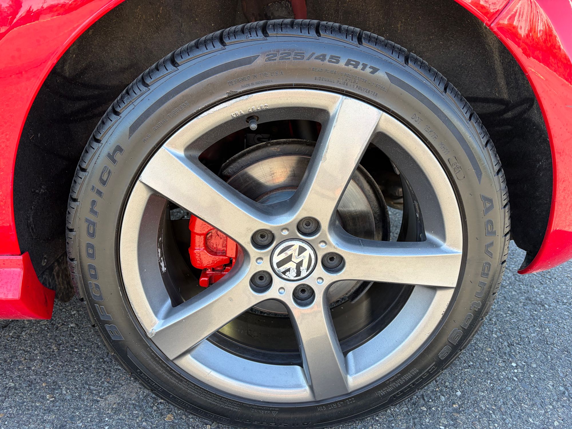 2012 VOLKSWAGEN Golf photo 30